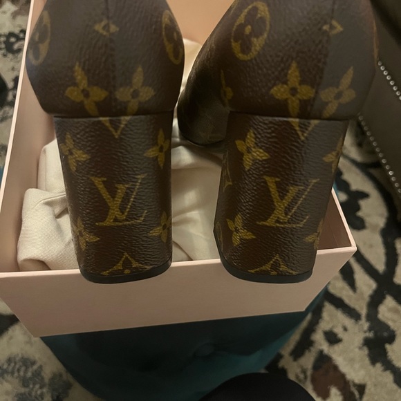 Louis Vuitton Pumps Size 40 - Picture 2 of 5